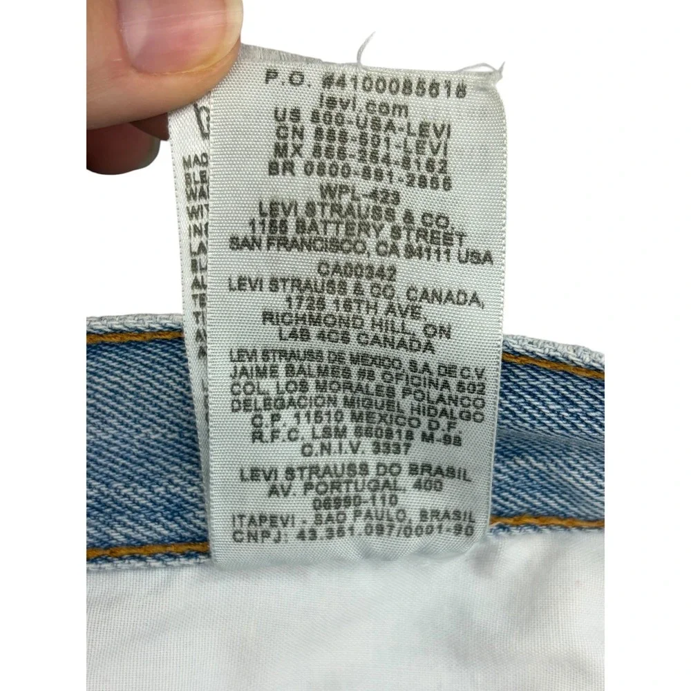 Levis levi 560